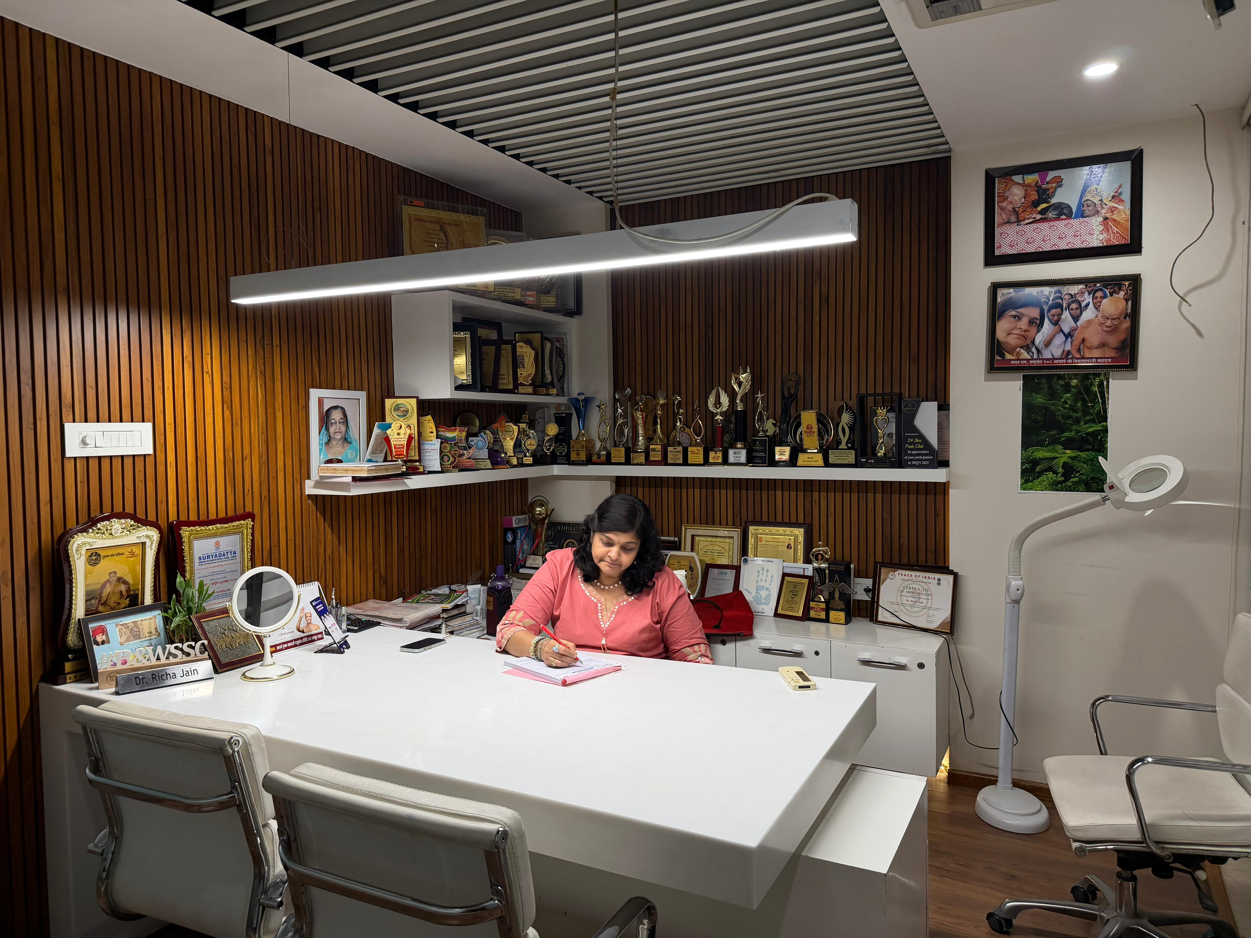 Clinic office photo 6
